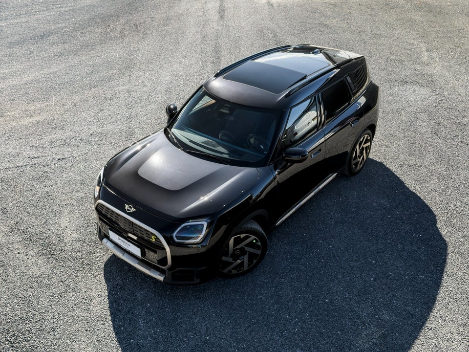 MINI Countryman SE Favoured Trim L ALL4 5d