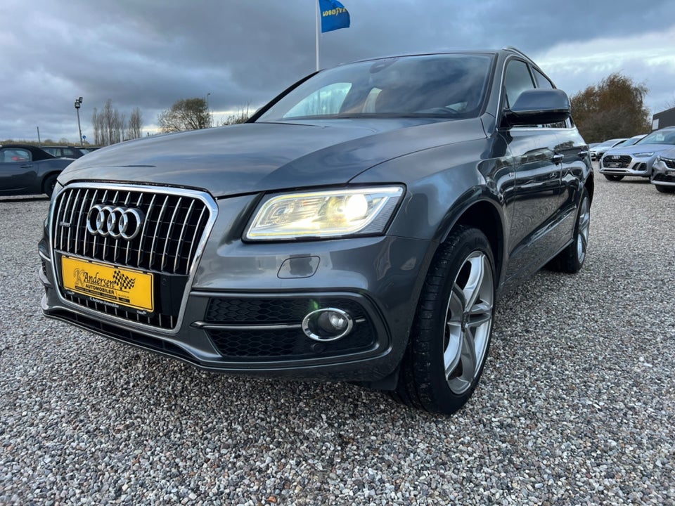 Audi Q5 3,0 TDi 258 S-line quattro S-tr. Van 5d