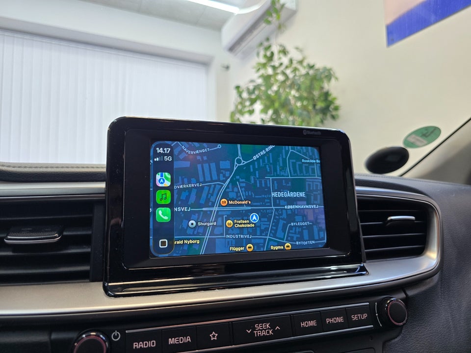 Kia Ceed 1,6 CRDi 136 Attraction SW 5d