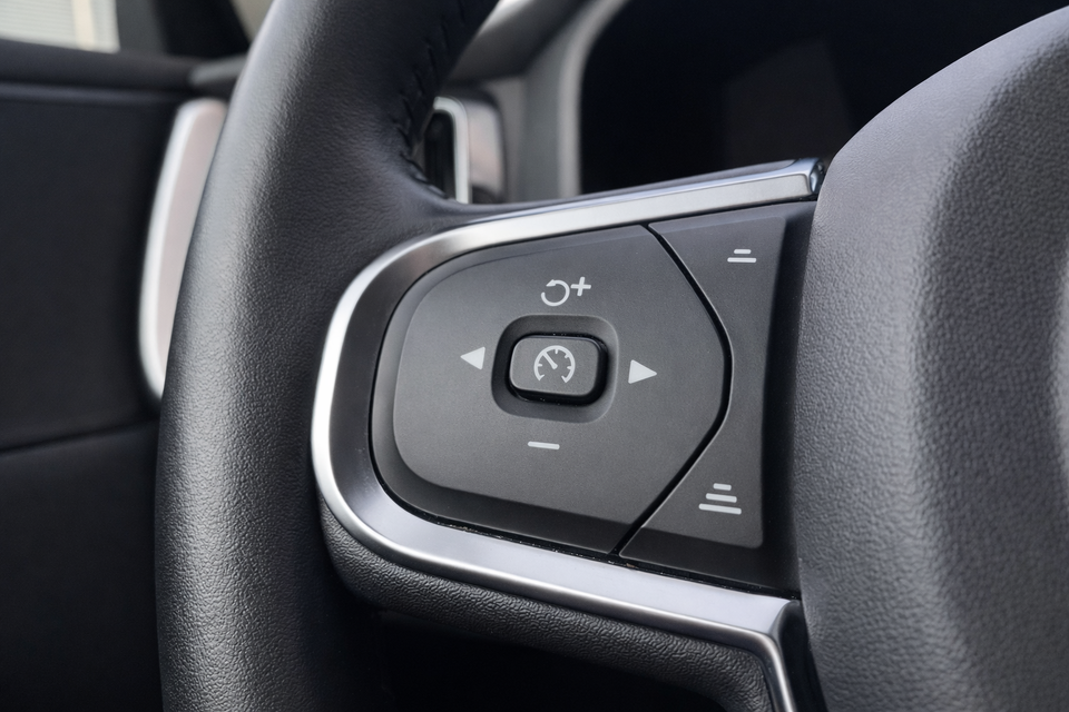 Volvo XC60 2,0 T4 190 Momentum aut. 5d