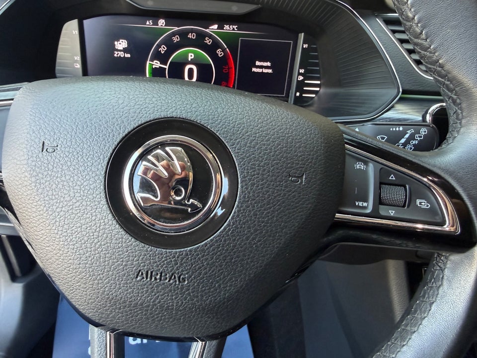 Skoda Superb 1,4 TSi iV Plus Combi DSG 5d