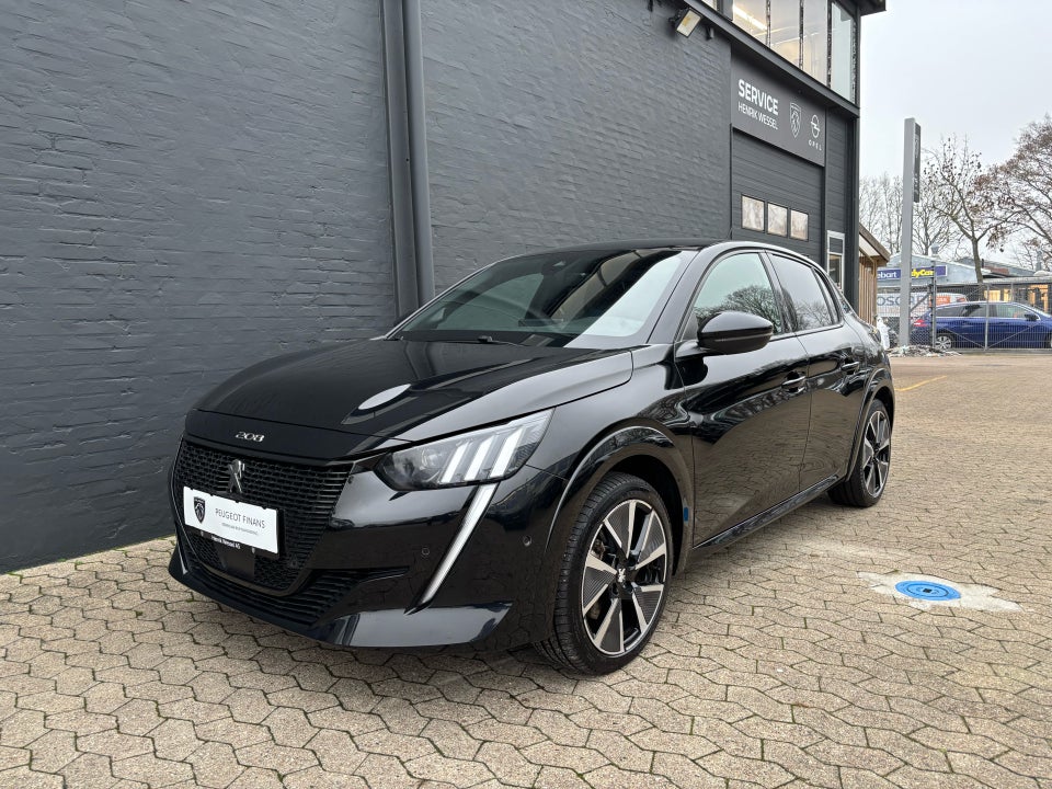 Peugeot e-208 50 GT Limited 5d