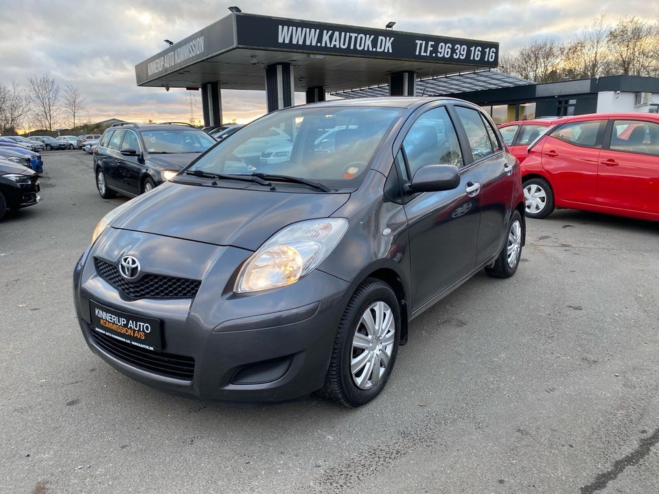 Toyota Yaris 1,0 VVT-i T1 5d