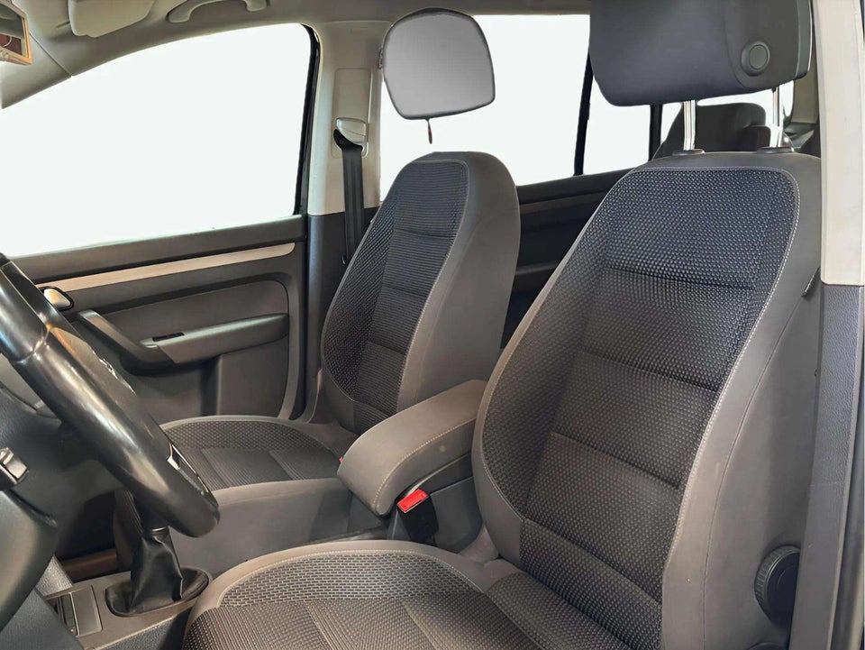 VW Touran 1,4 TSi 140 Comfortline 7prs 5d