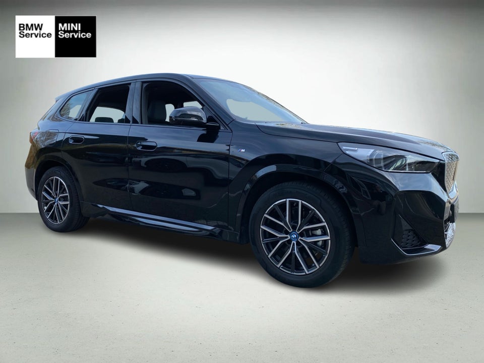 BMW iX1 xDrive30 M-Sport 5d