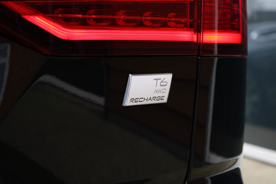 Volvo V60 2,0 T6 ReCharge Inscription X aut. AWD 5d