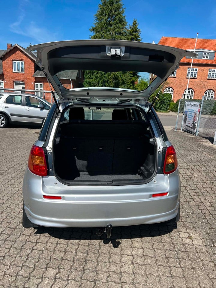 Suzuki SX4 1,6 CombiBack Style 5d