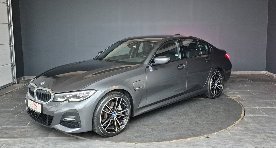 BMW 330e 2,0 M-Sport aut. 4d