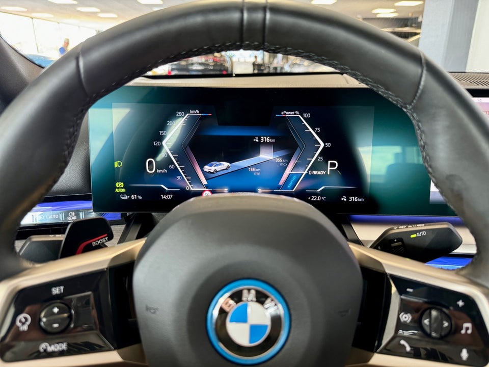 BMW i5 eDrive40 M-Sport 4d