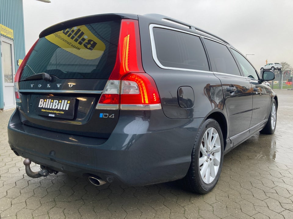 Volvo V70 2,0 D4 181 Momentum aut. 5d