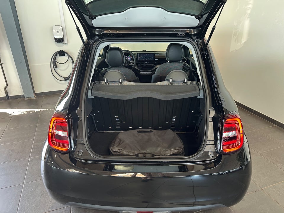 Fiat 500e 42 Icon 3d