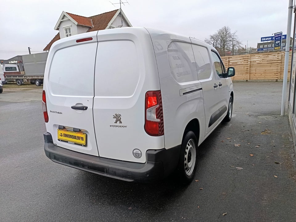 Peugeot Partner 1,5 BlueHDi 100 L2V2 Grip Van
