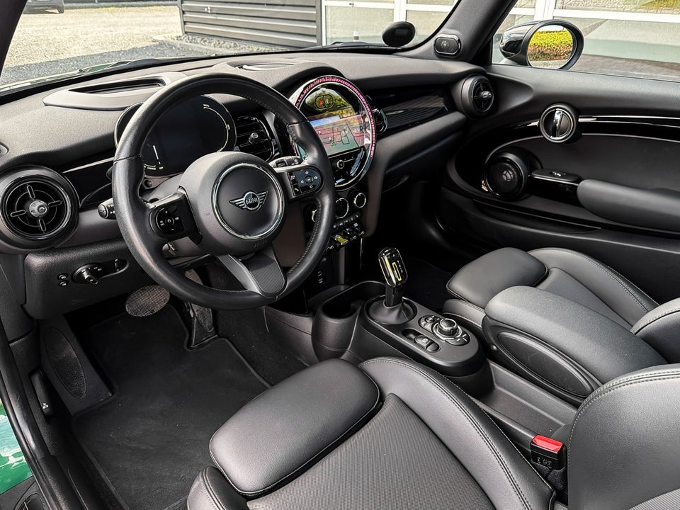 MINI Cooper SE Camden Edition 3d