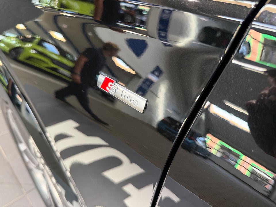 Audi Q6 e-tron S-line performance 5d