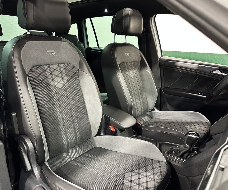 VW Tiguan 1,4 eHybrid R-line DSG 5d