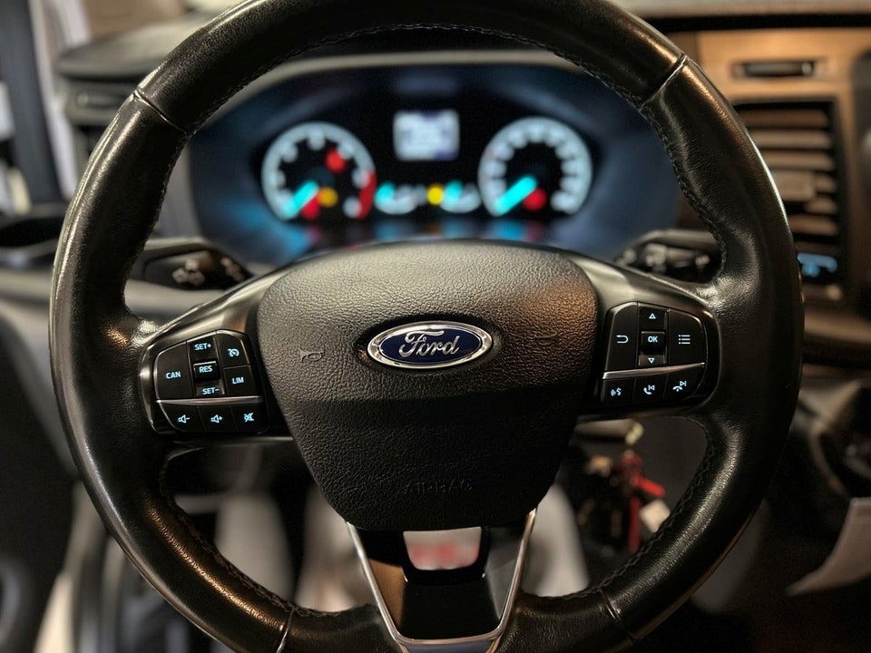 Ford Transit Custom 300S 2,0 TDCi 130 Ambiente