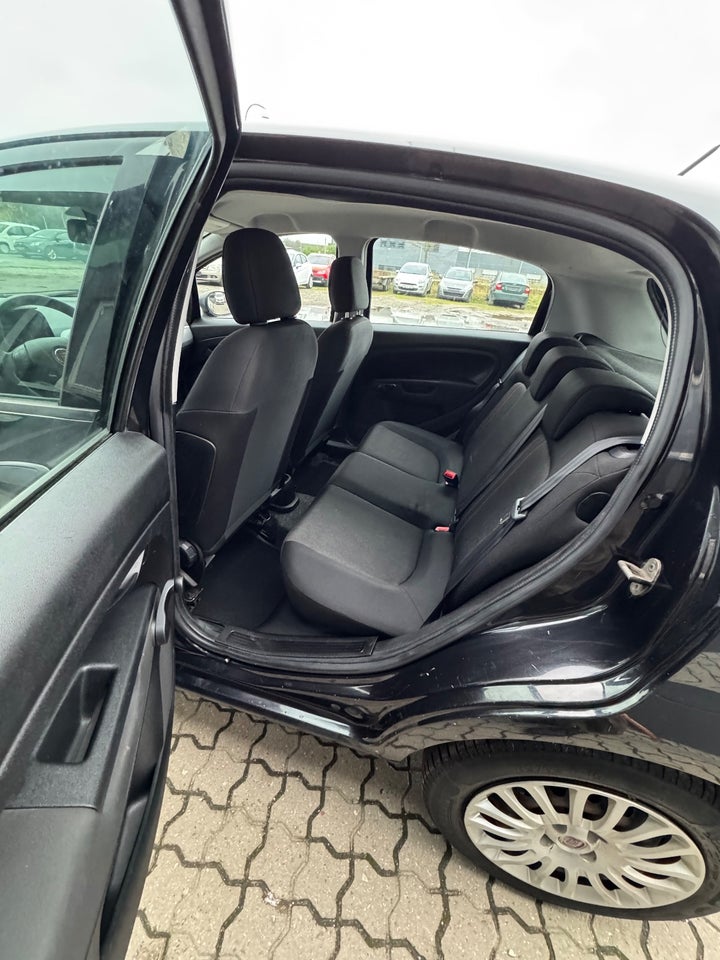 Fiat Punto 1,2 16V Dynamic aut. 5d