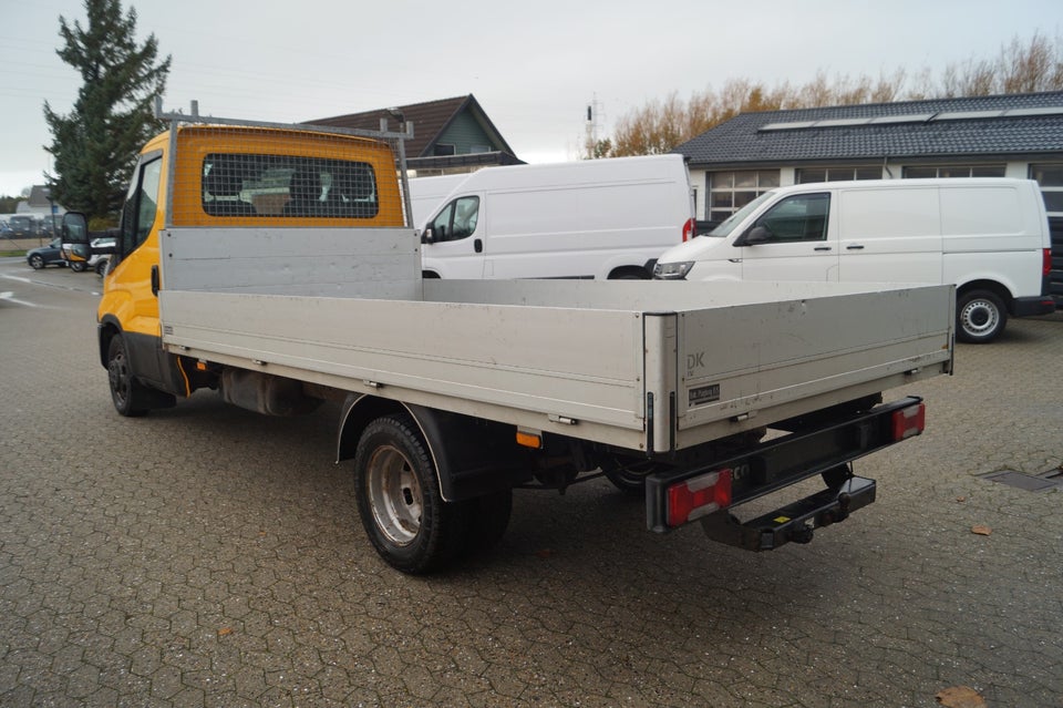 Iveco Daily 2,3 35C16 4100mm Lad 2d