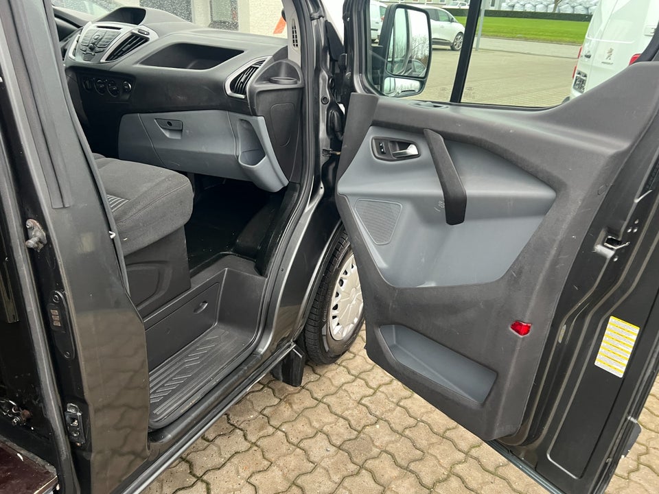 Ford Transit Custom 270S 2,2 TDCi 125 Trend Van 5d