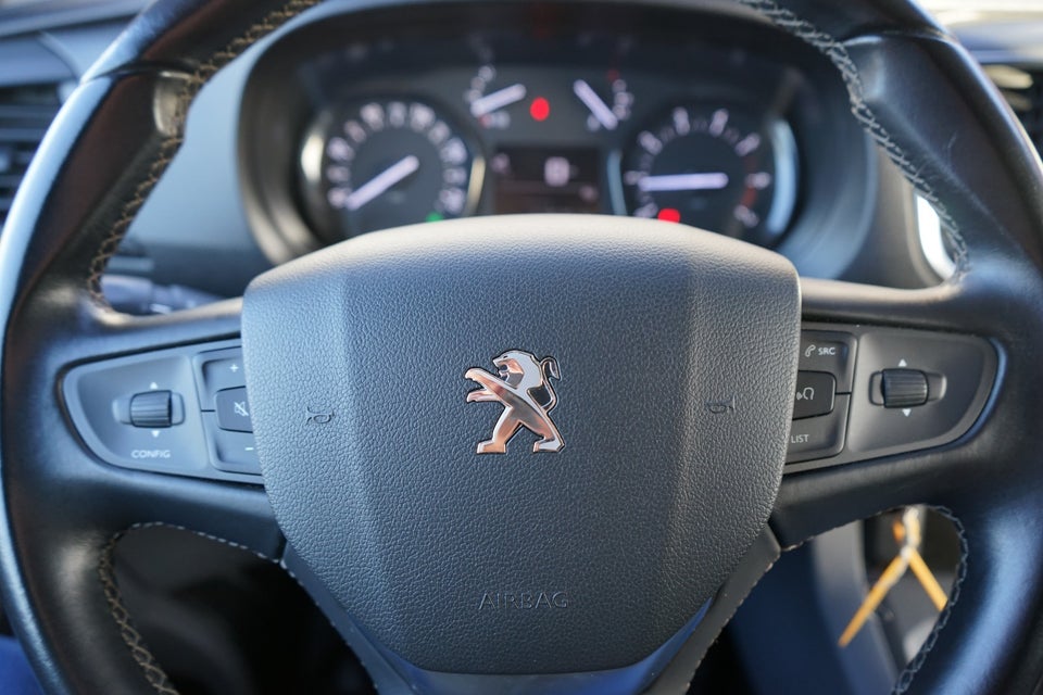 Peugeot Expert 2,0 BlueHDi 122 L2 Plus Van