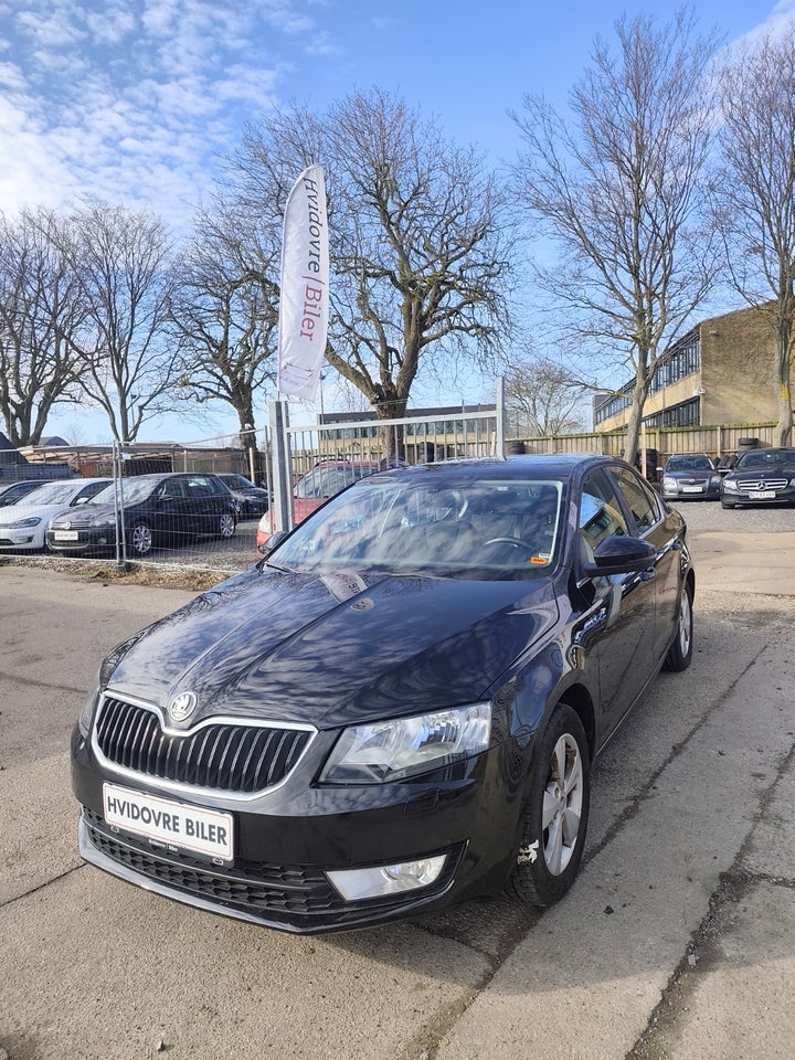 Skoda Octavia 1,2 TSi 105 Elegance DSG 5d
