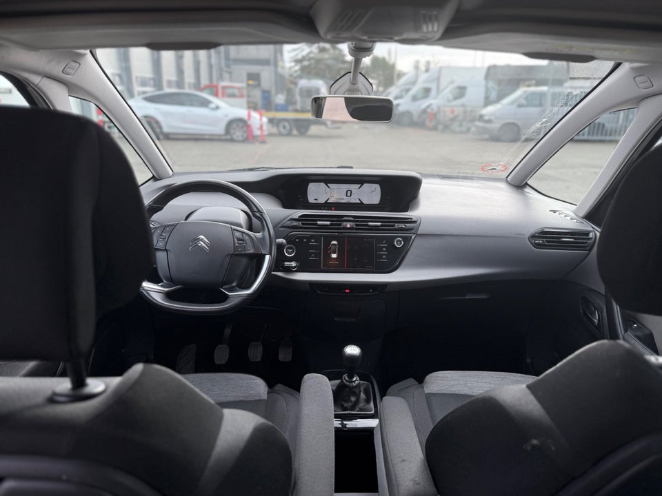 Citroën Grand C4 Picasso 1,2 PureTech 130 Attraction 7prs 5d