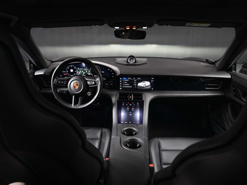 Porsche Taycan 4S Performance+ Cross Turismo 5d