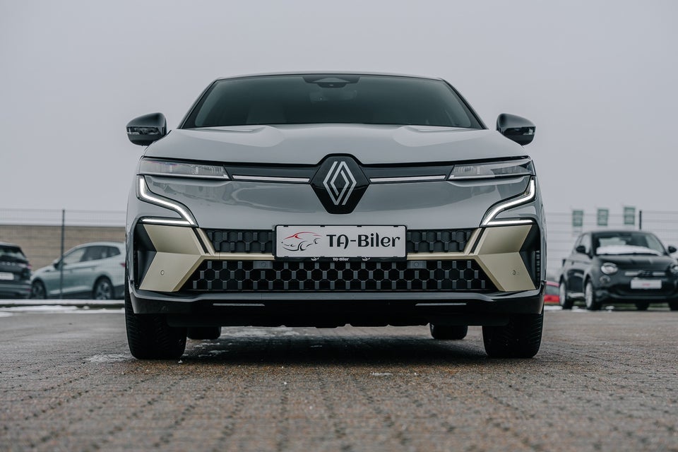 Renault Megane E-Tech 60 Iconic 5d