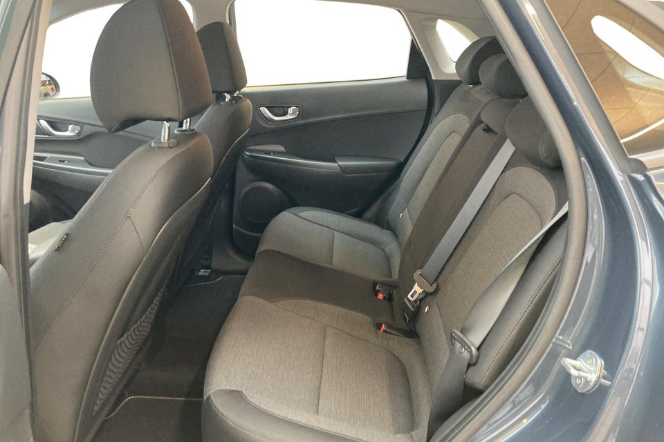 Hyundai Kona 39 EV Select 5d