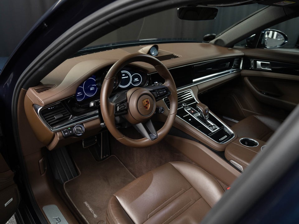 Porsche Panamera 4 2,9 E-Hybrid Sport Turismo PDK 5d