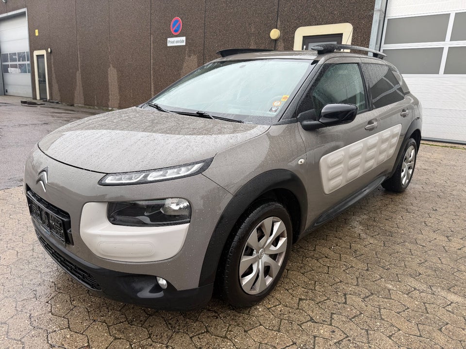 Citroën C4 Cactus 1,2 PureTech 82 Feel Edition 5d