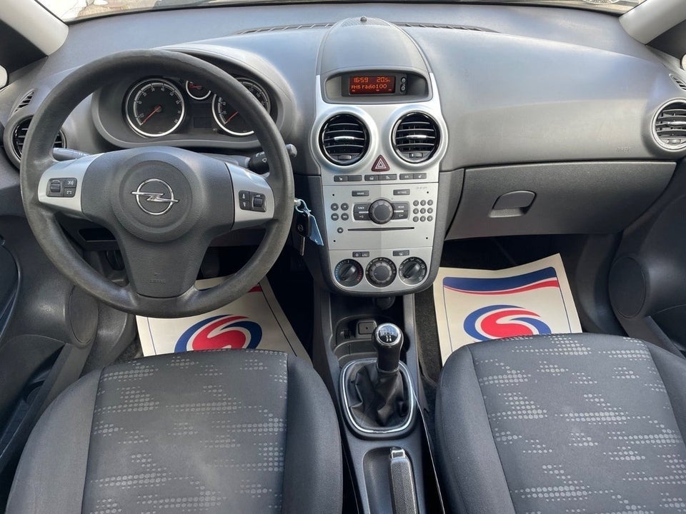 Opel Corsa 1,2 16V Enjoy 5d