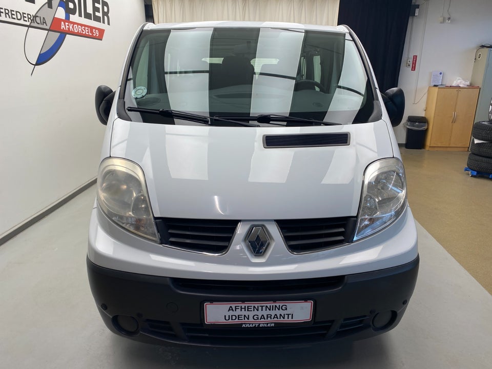 Renault Trafic T27 2,0 dCi 115 L1H1 Kombi 4d