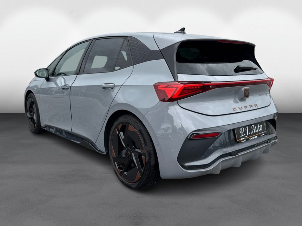 Cupra Born 58  5d