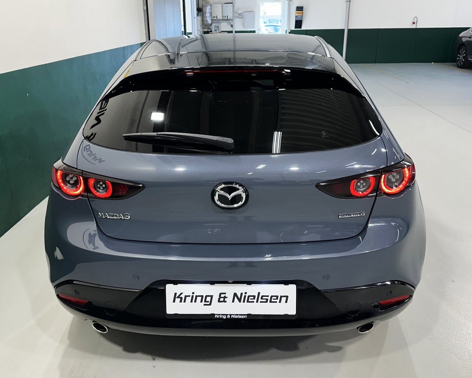 Mazda 3 2,0 SkyActiv-G 122 Cosmo aut. 5d