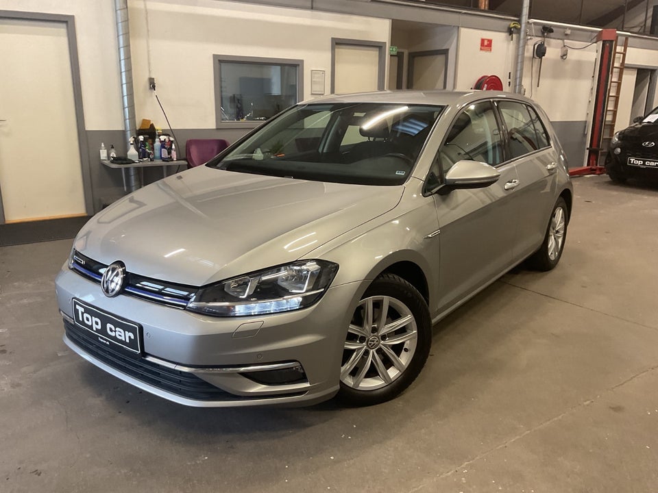 VW Golf VII 1,5 TSi 130 Comfortline 5d