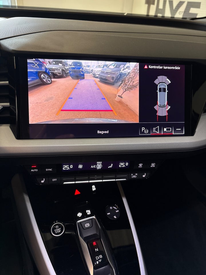 Audi Q4 e-tron 40 Advanced 5d