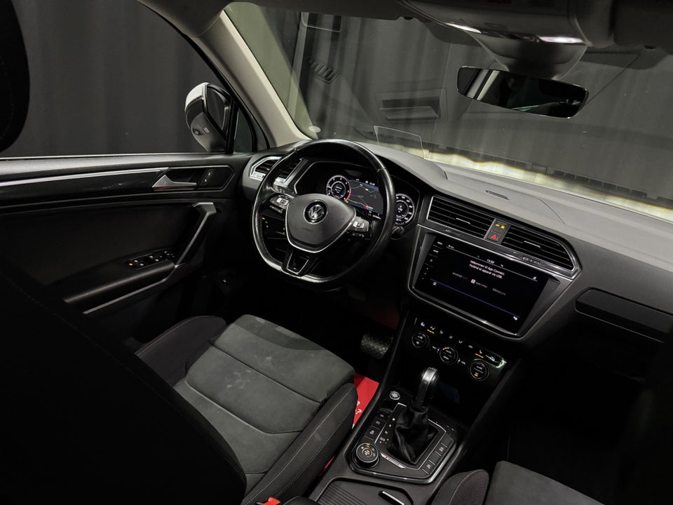 VW Tiguan 2,0 TDi 240 R-line DSG 4Motion Van 5d