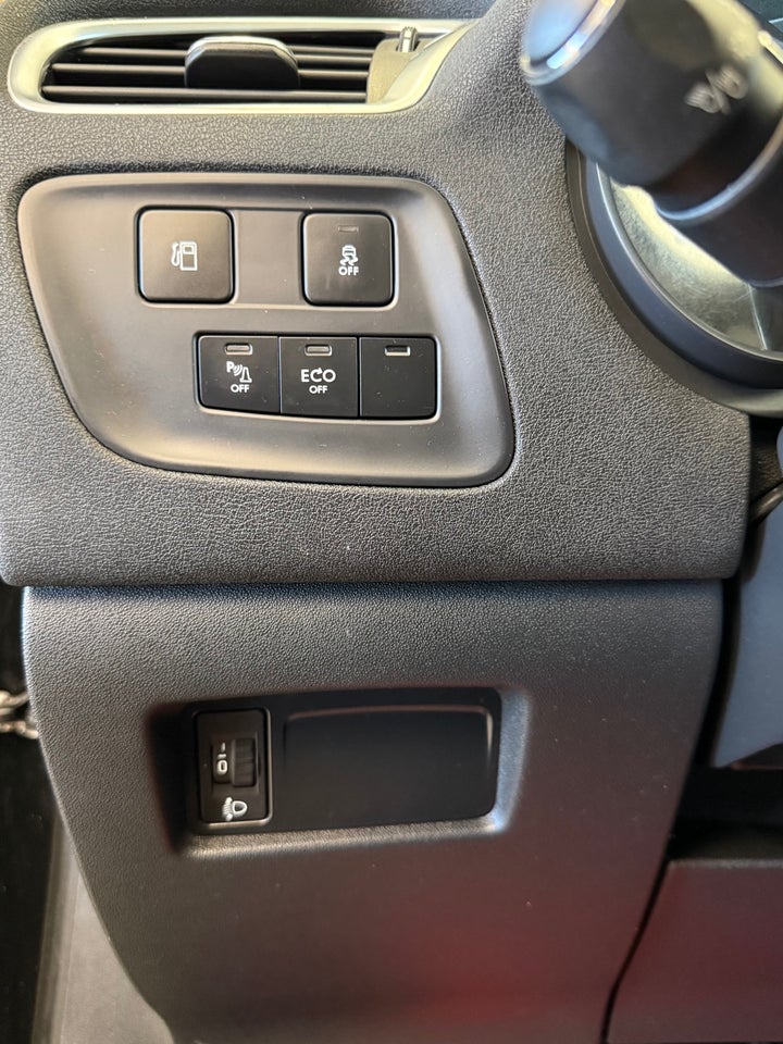 Citroën C4 1,2 PureTech 130 Attraction 5d