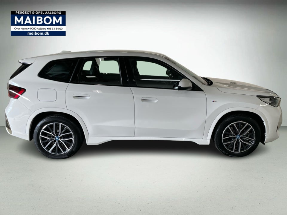 BMW iX1 xDrive30 M-Sport 5d