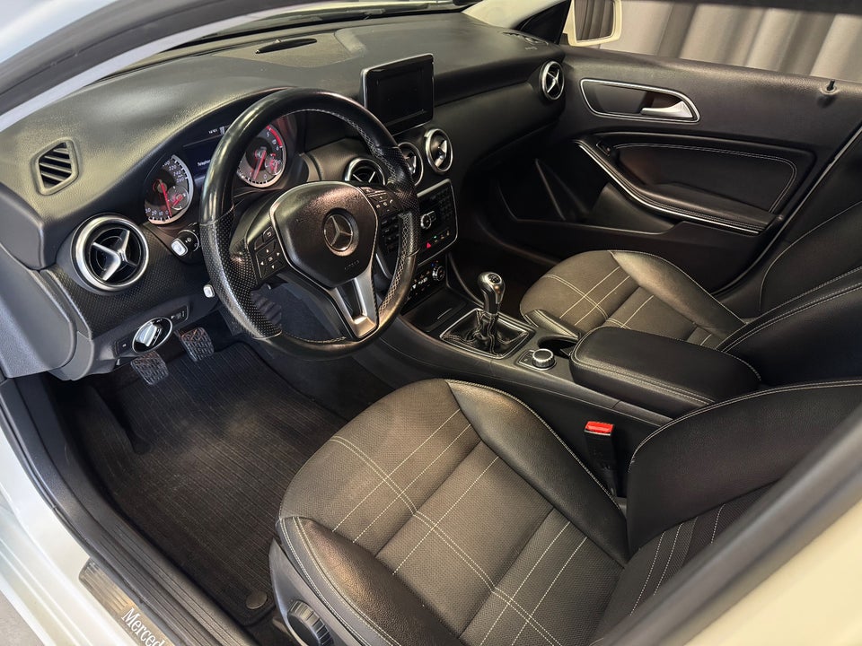 Mercedes A180 1,5 CDi Urban 5d