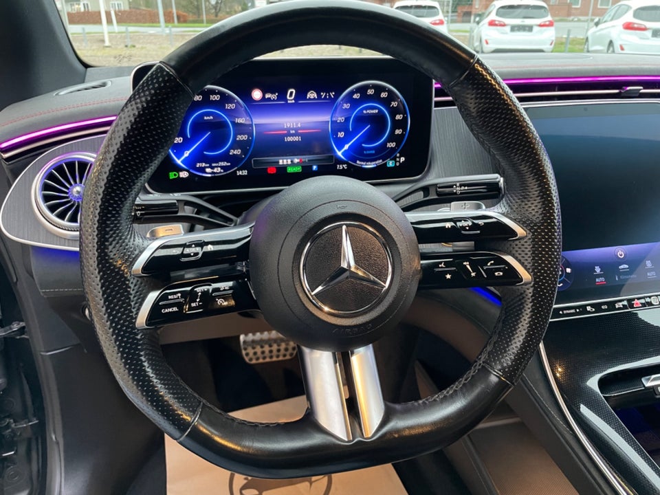 Mercedes EQE350 AMG Line 4Matic 4d