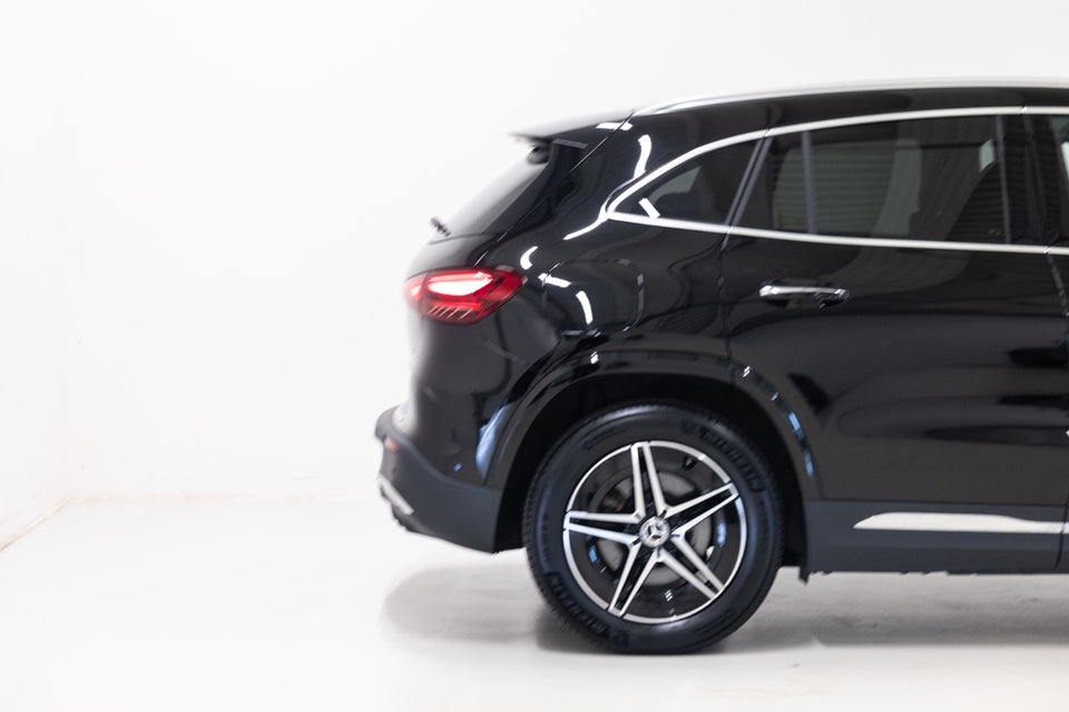 Mercedes EQA350 AMG Advance Plus 4Matic 5d