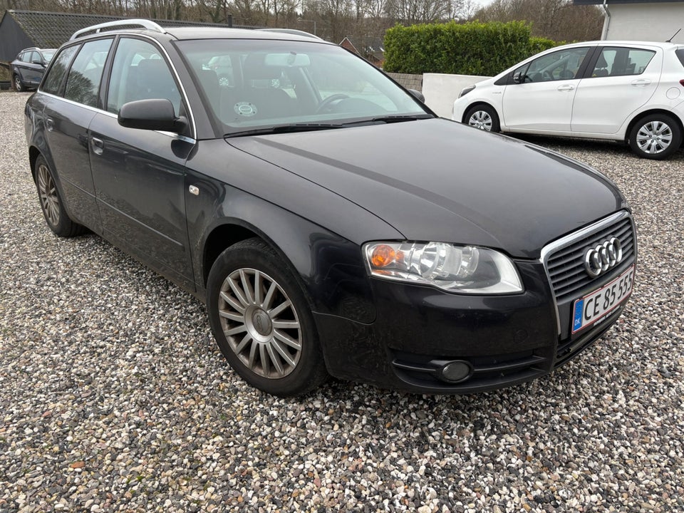 Audi A4 2,0 TDi 140 Avant Multitr. 5d