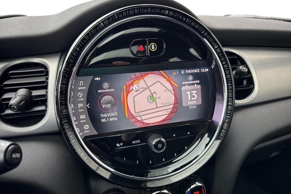 MINI Cooper SE Yours Trim 3d