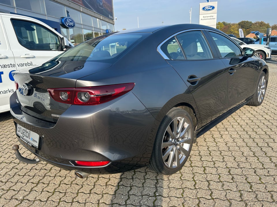 Mazda 3 2,0 SkyActiv-G 122 Sky Tech 5d