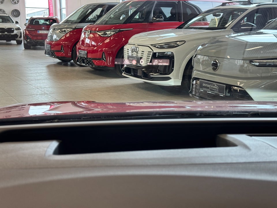 VW ID.7 77 Style+ Tourer 5d