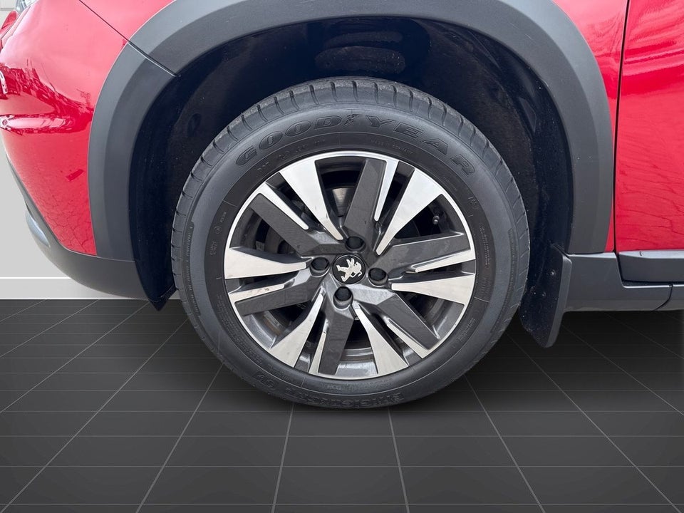 Peugeot 2008 1,2 e-THP 110 Desire Sky EAT6 5d