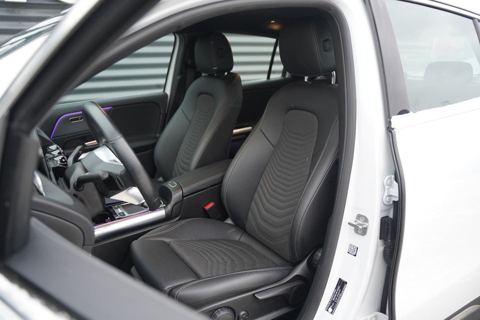 Mercedes EQA250+ Progressive 5d