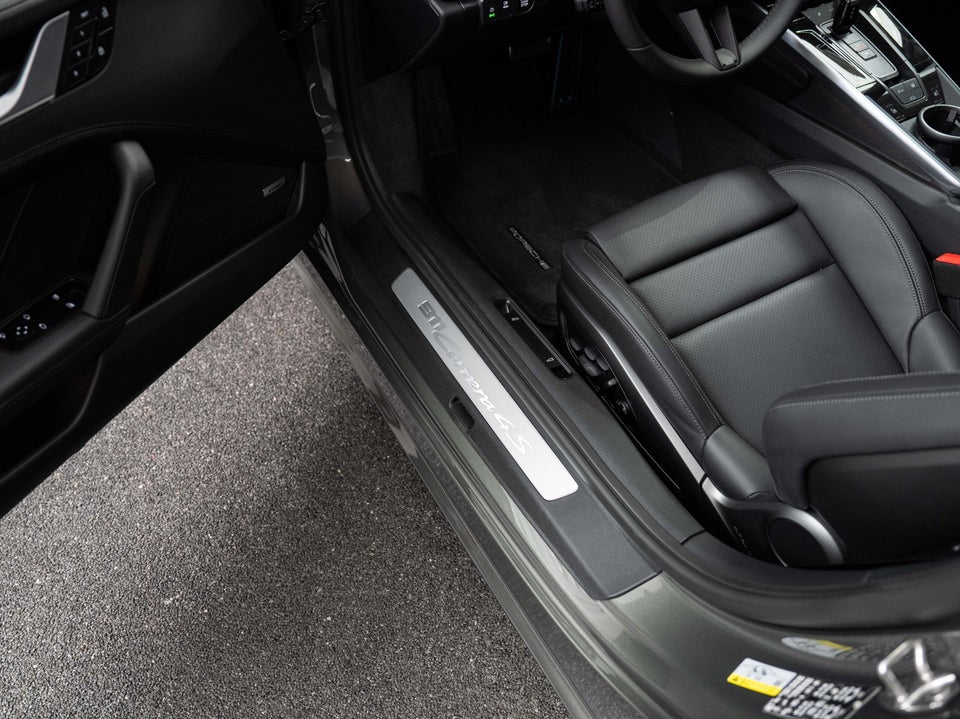 Porsche 911 Carrera 4S 3,0 Coupé PDK 2d